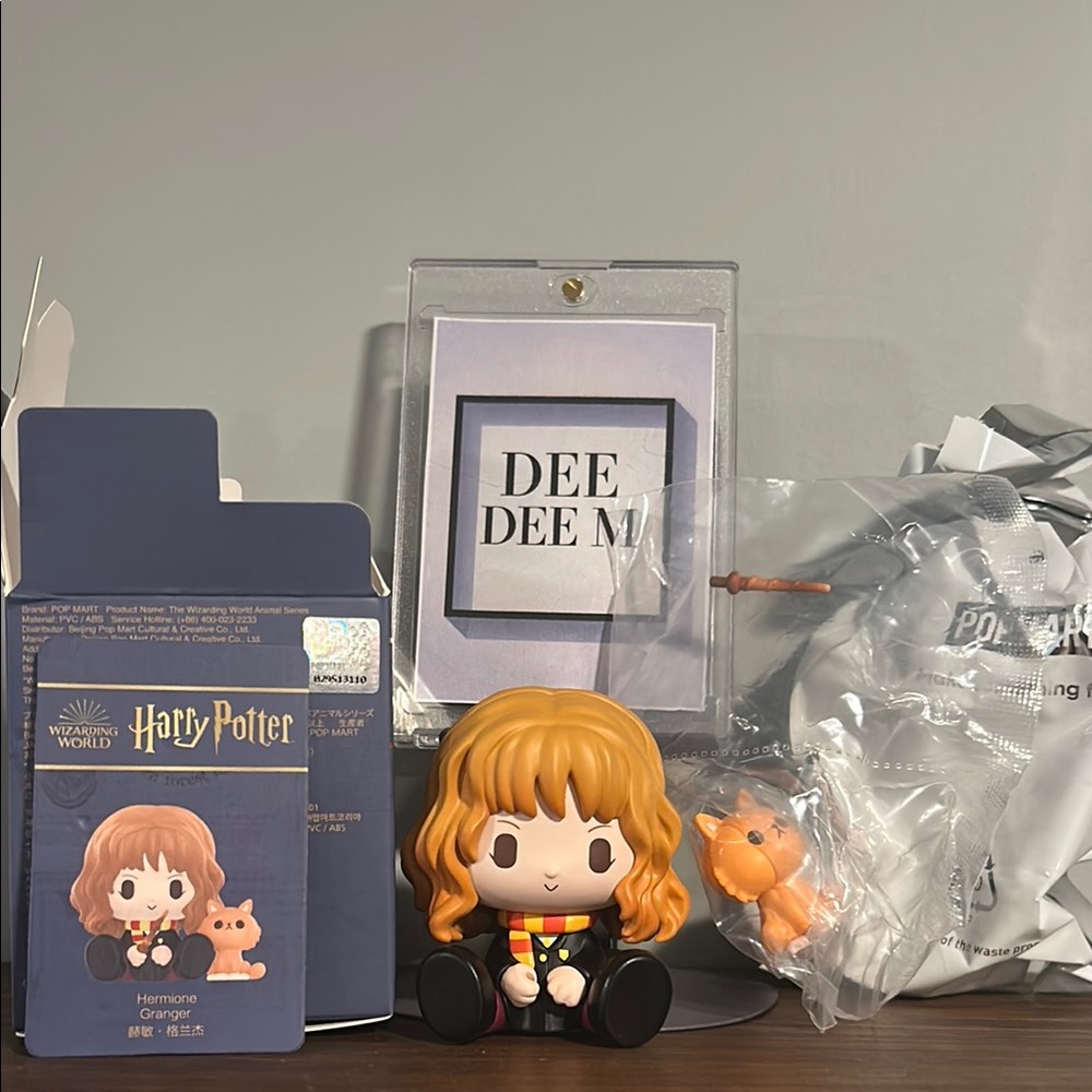 POPMART - Harry Potter Wizarding World Animal Series "Hermione Granger"